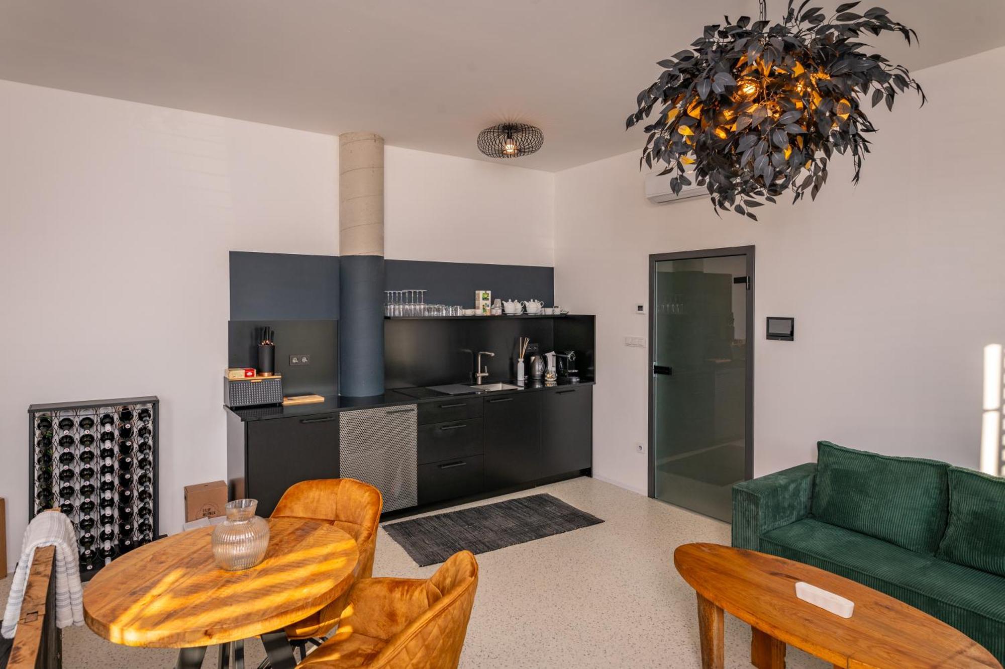 Korek Mikulov Apartman Bagian luar foto